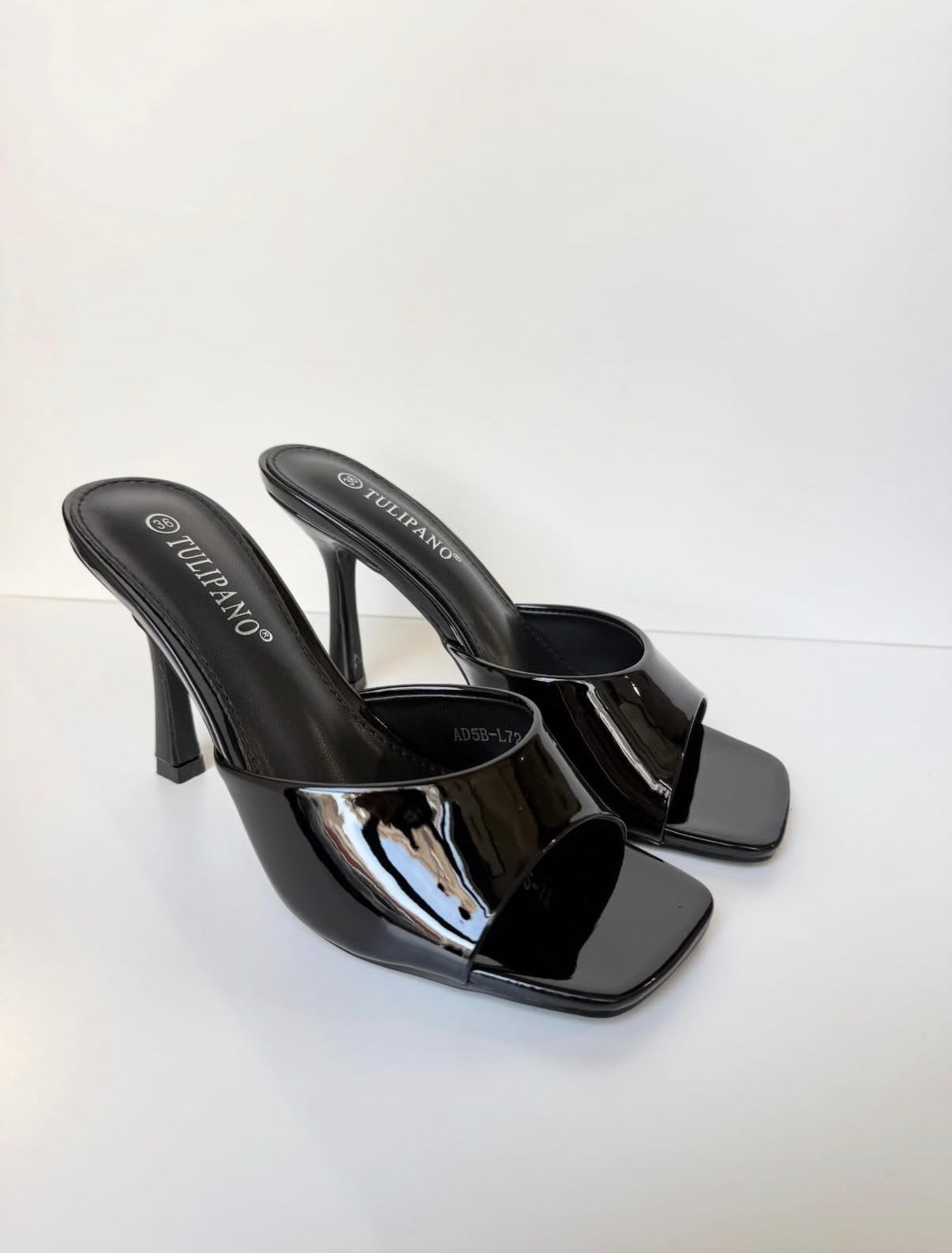 Sandalo Lory vernice Black